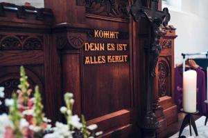Das Abendmahl beginnt...